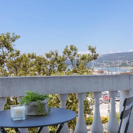 Centro I Le Rive 9 Apartment Triest