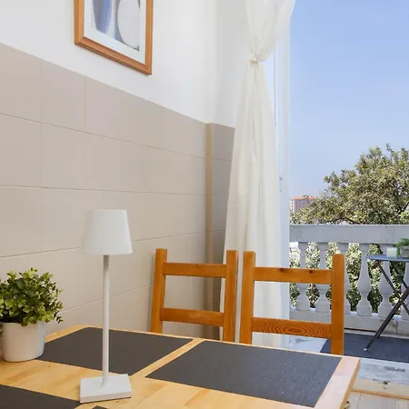 Centro I Le Rive 9 *