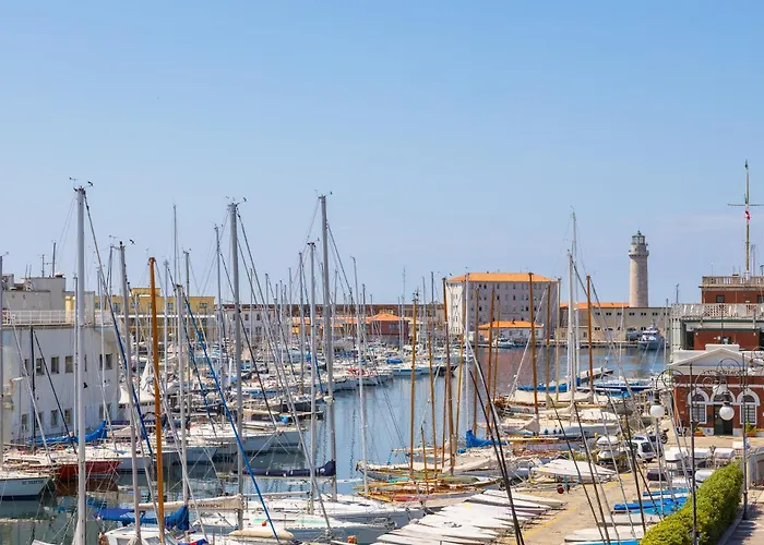 Centro I Le Rive 9 *